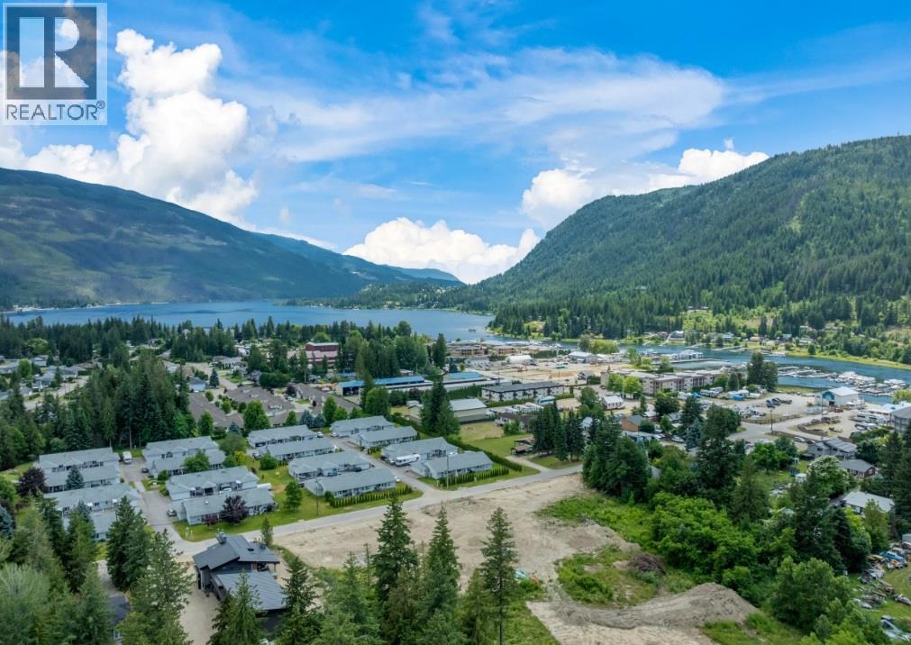 222 Temple Street Unit# 8, Sicamous, British Columbia  V0E 2V0 - Photo 4 - 10385192