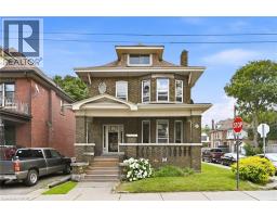 81 CARRICK Avenue, Hamilton, Ontario