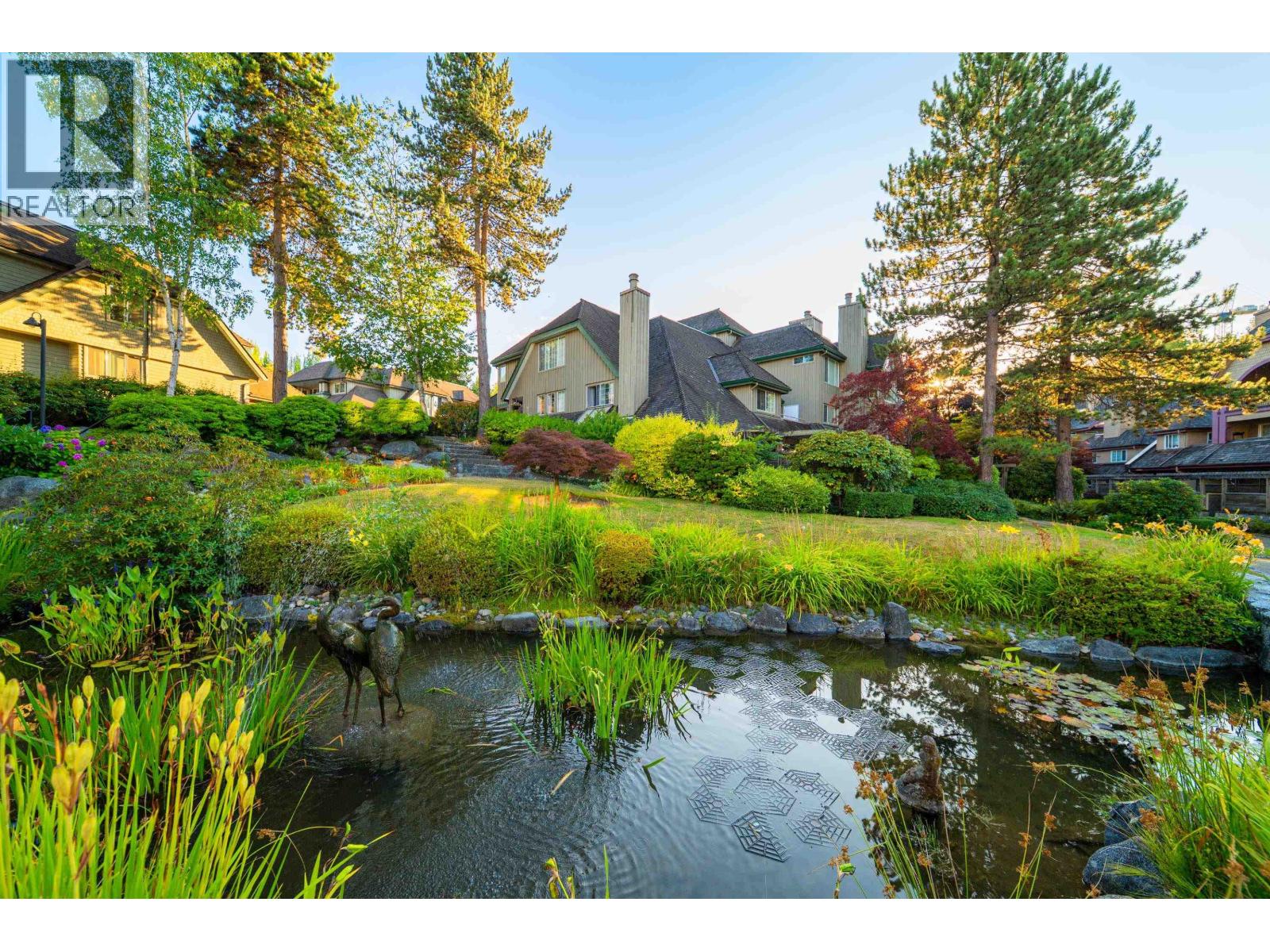 34 3960 Canada Way, Burnaby, British Columbia  V5G 1G7 - Photo 34 - R3150865