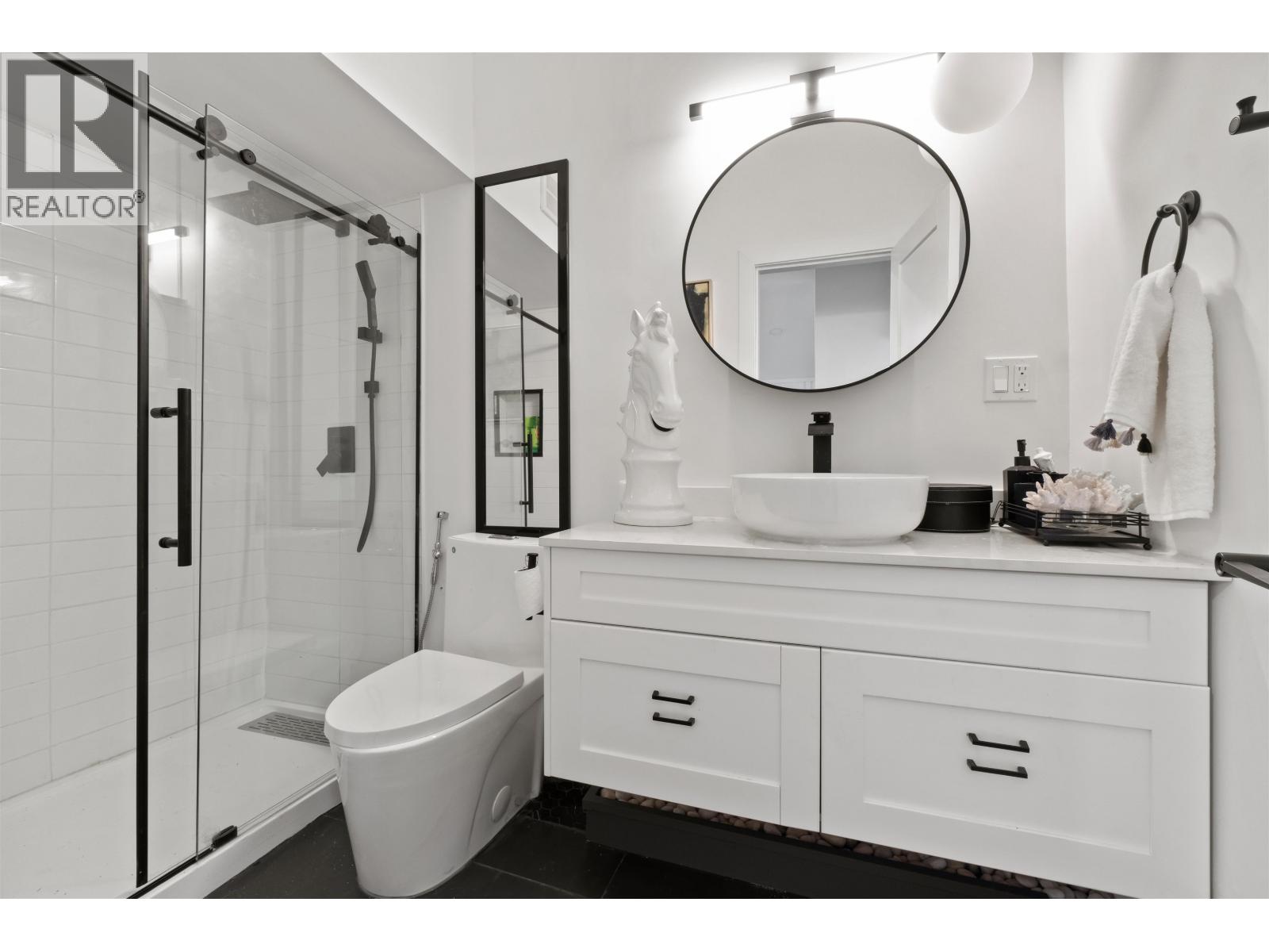 615 E Kings Road, North Vancouver, British Columbia  V7N 1J4 - Photo 9 - R3150831