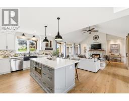 12 COUNTRY PLACE, Kawartha Lakes, Ontario