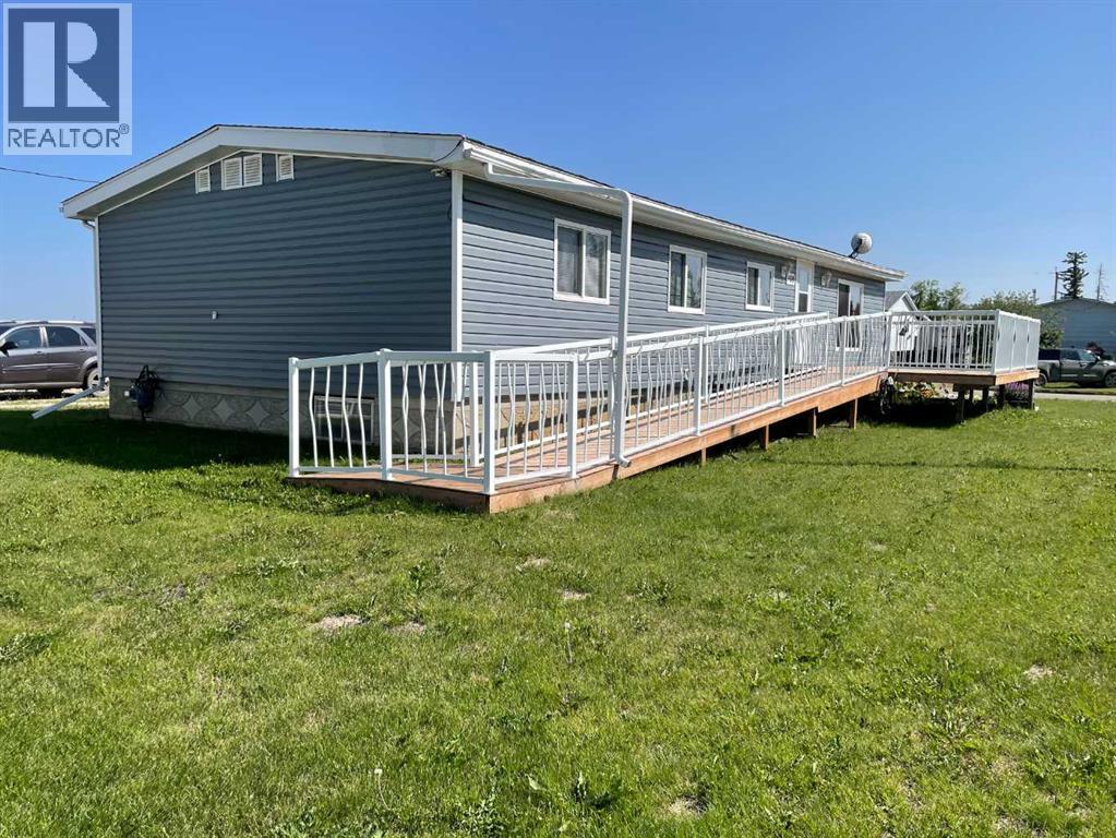 908 6 Avenue, Hines Creek, Alberta  T0H 2A0 - Photo 22 - A2330401
