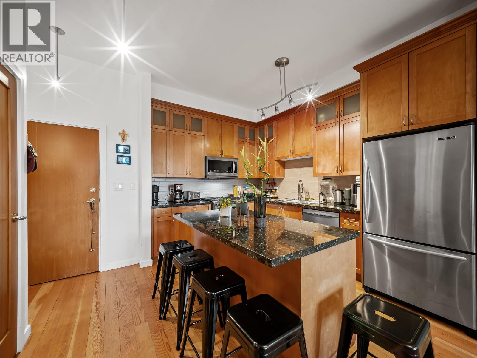 308 250 Salter Street, New Westminster, British Columbia  V3M 0B7 - Photo 12 - R3150764