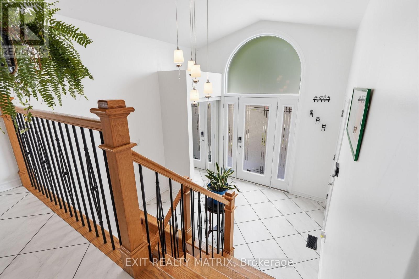 279 Stiver Street, Russell, Ontario  K4R 1G8 - Photo 4 - X13616830
