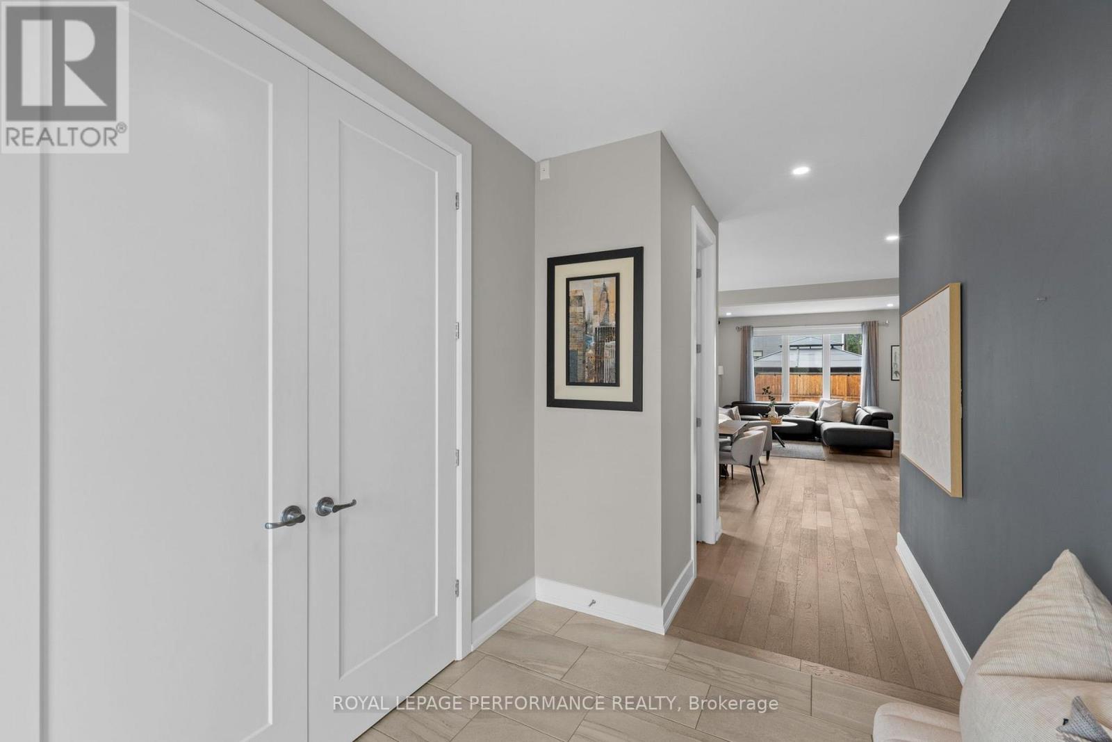 210 Spindrift Circle, Ottawa, Ontario  K4M 1J8 - Photo 4 - X13616912