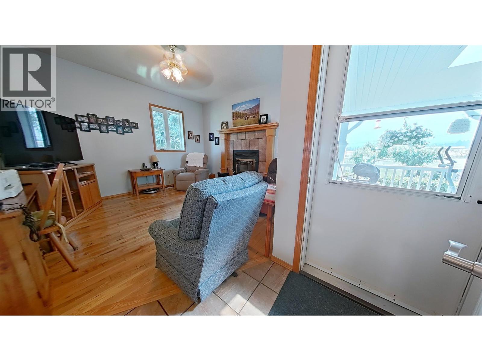 915 Hushcroft Rd Street, Lister, British Columbia  V0B 1G2 - Photo 34 - 10395283