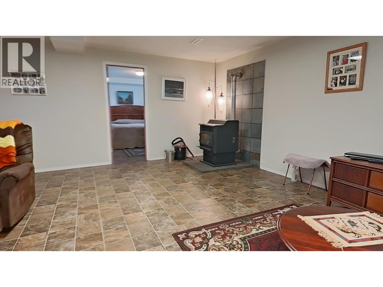 915 Hushcroft Rd Street, Lister, British Columbia  V0B 1G2 - Photo 51 - 10395283