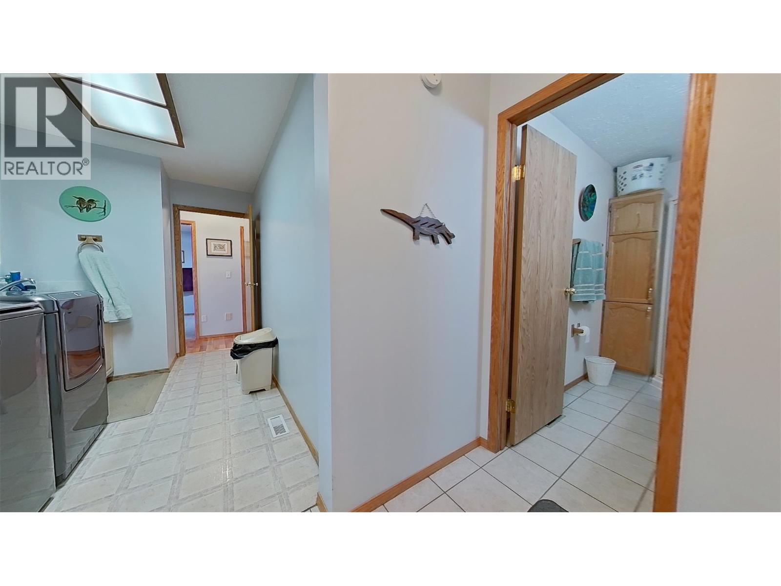 915 Hushcroft Rd Street, Lister, British Columbia  V0B 1G2 - Photo 20 - 10395283