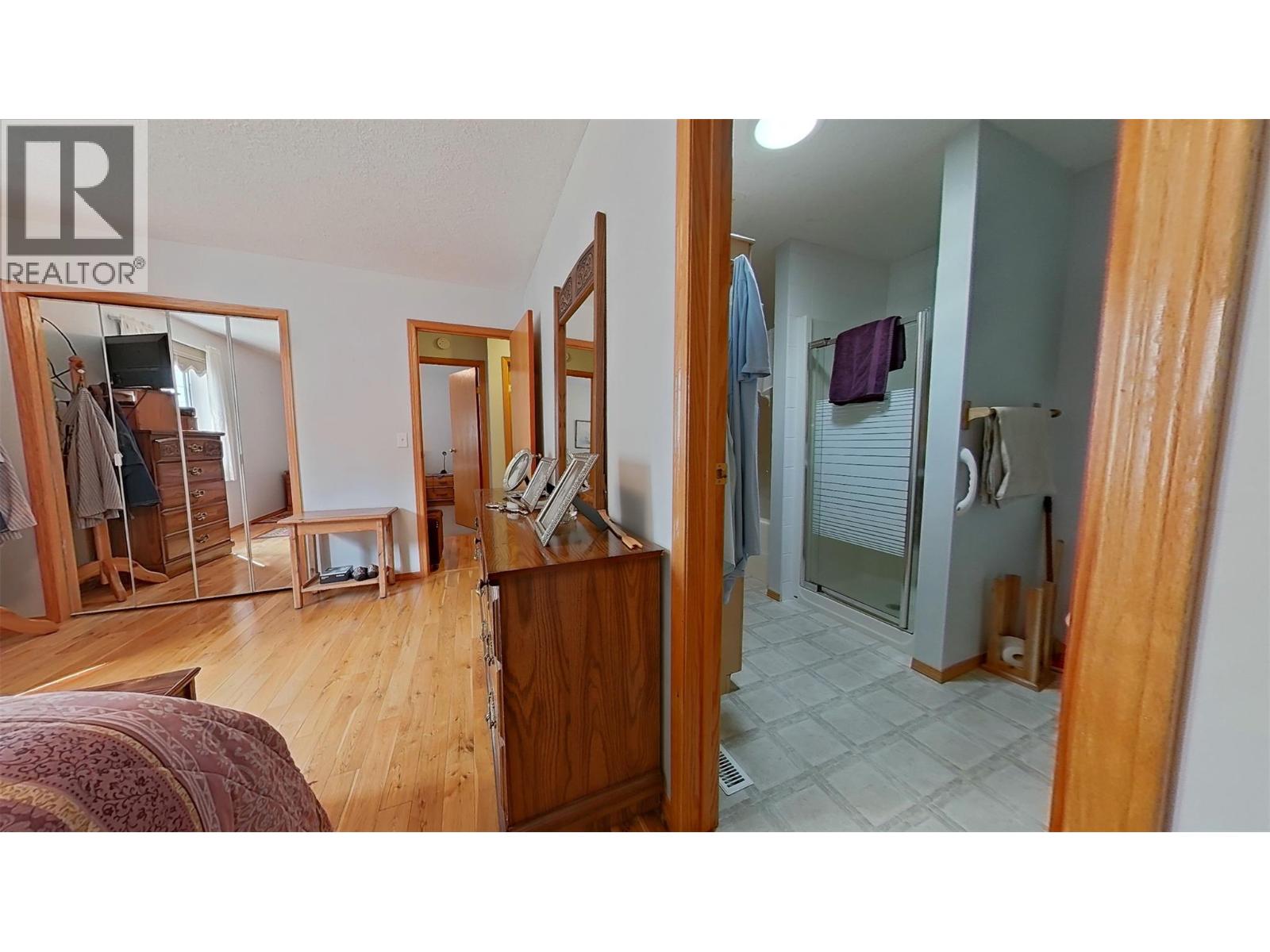 915 Hushcroft Rd Street, Lister, British Columbia  V0B 1G2 - Photo 17 - 10395283