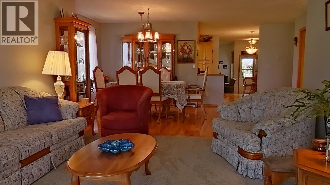 915 Hushcroft Rd Street, Lister, British Columbia  V0B 1G2 - Photo 28 - 10395283
