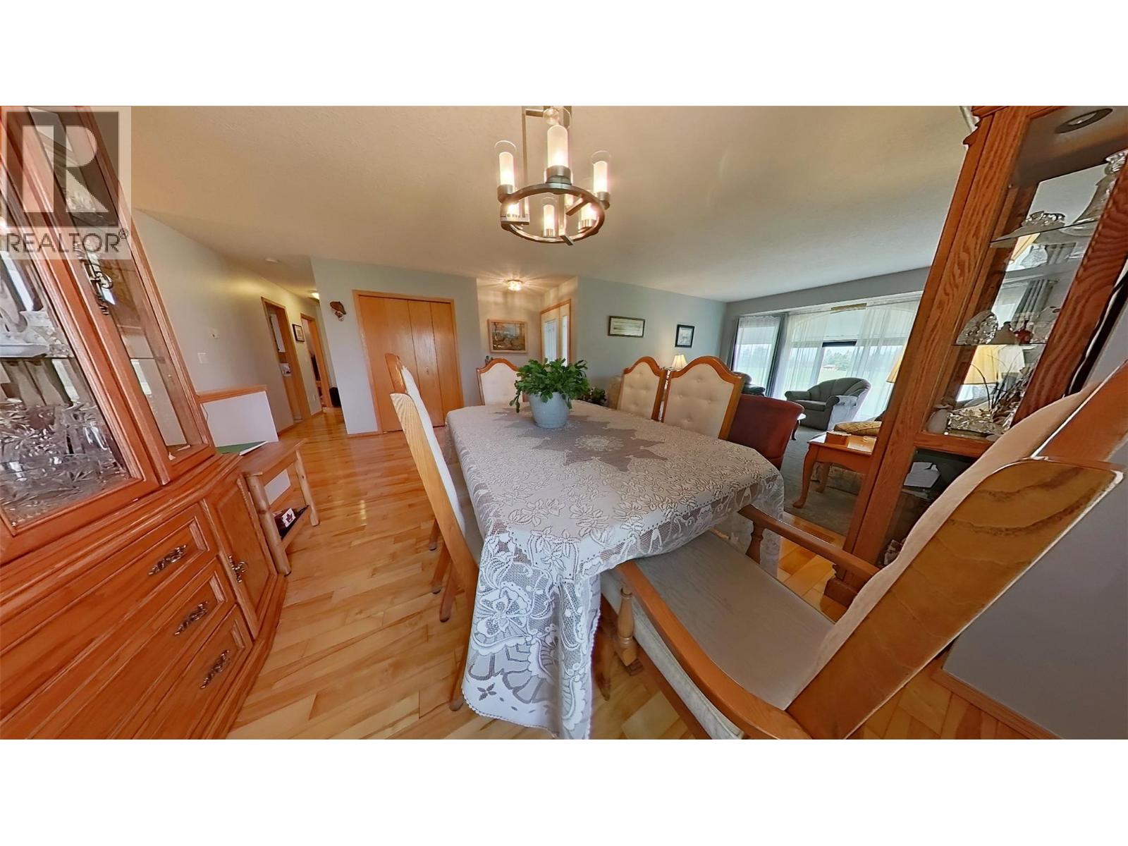 915 Hushcroft Rd Street, Lister, British Columbia  V0B 1G2 - Photo 12 - 10395283