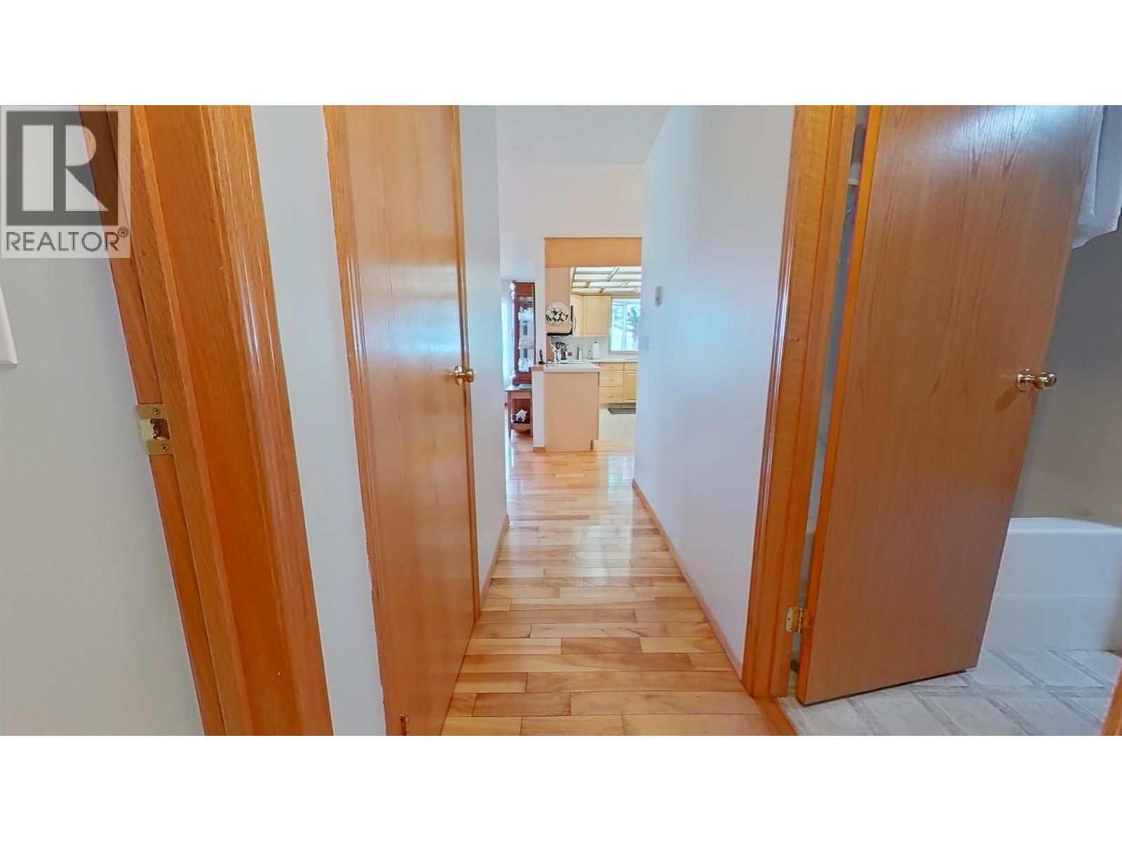 915 Hushcroft Rd Street, Lister, British Columbia  V0B 1G2 - Photo 23 - 10395283