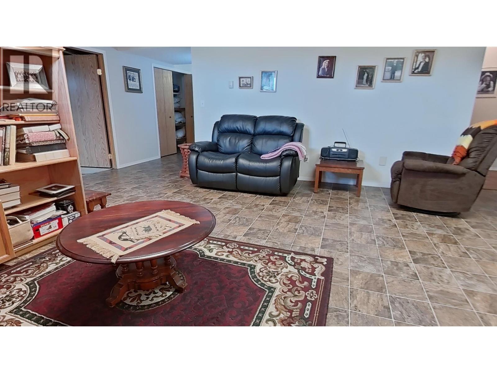 915 Hushcroft Rd Street, Lister, British Columbia  V0B 1G2 - Photo 53 - 10395283