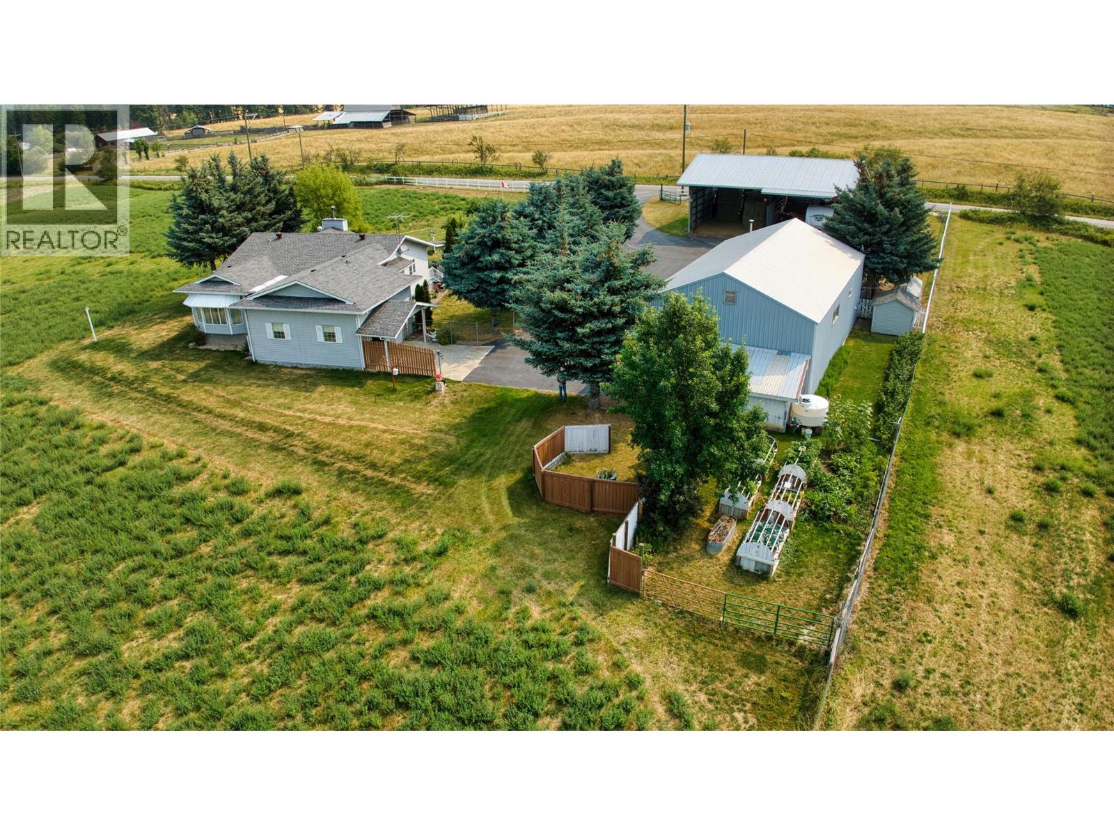915 Hushcroft Rd Street, Lister, British Columbia  V0B 1G2 - Photo 82 - 10395283