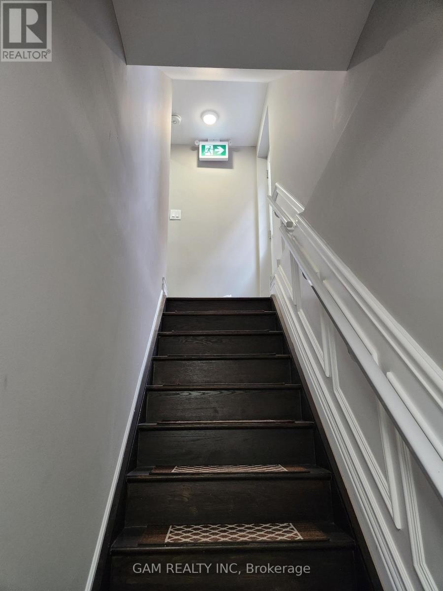 Lower - 18 Provost Trail, Brampton, Ontario  L6Y 6E7 - Photo 11 - W13616796