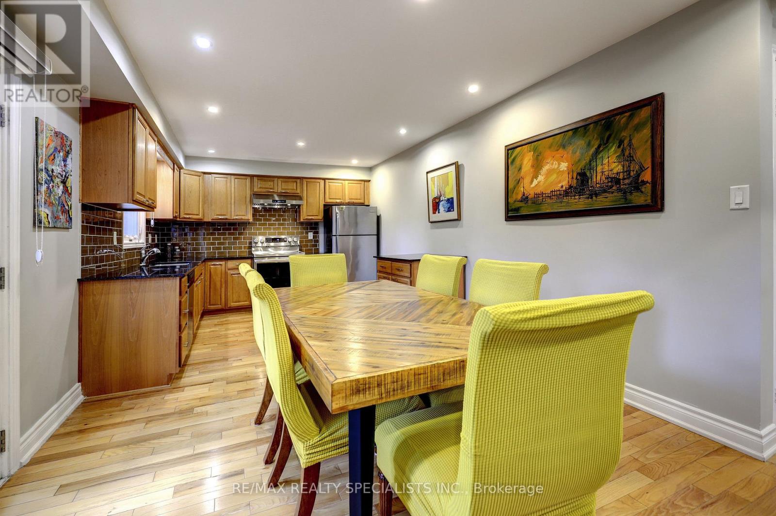 1712 Fifeshire Court, Mississauga, Ontario  L5L 3L6 - Photo 15 - W13616832