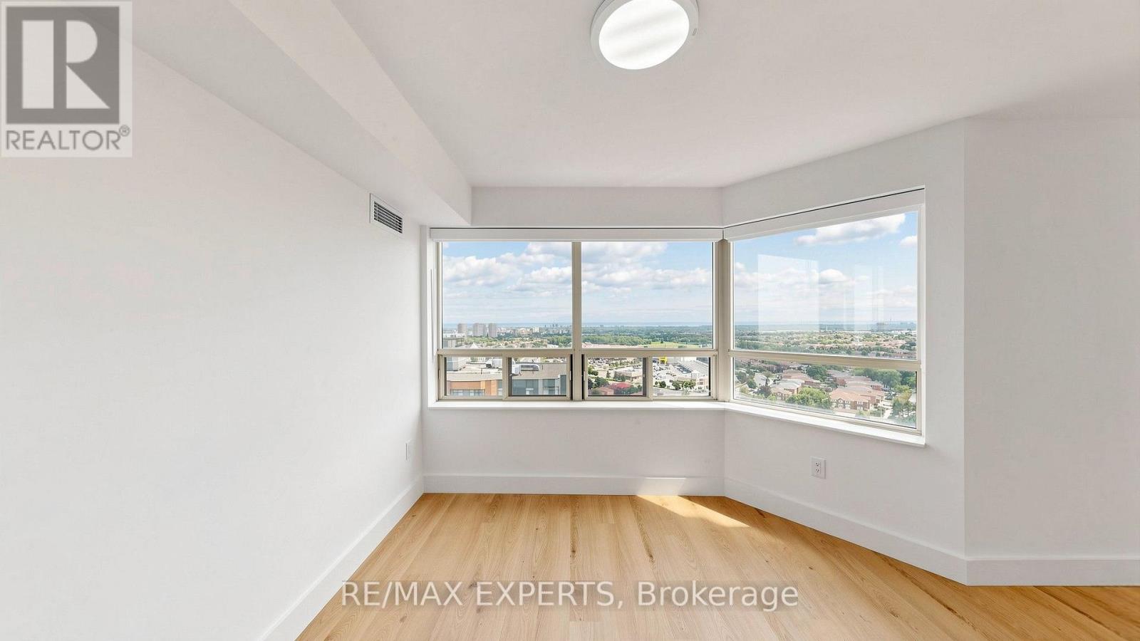 2003 - 325 Webb Drive, Mississauga, Ontario  L5B 3Z9 - Photo 14 - W13616898