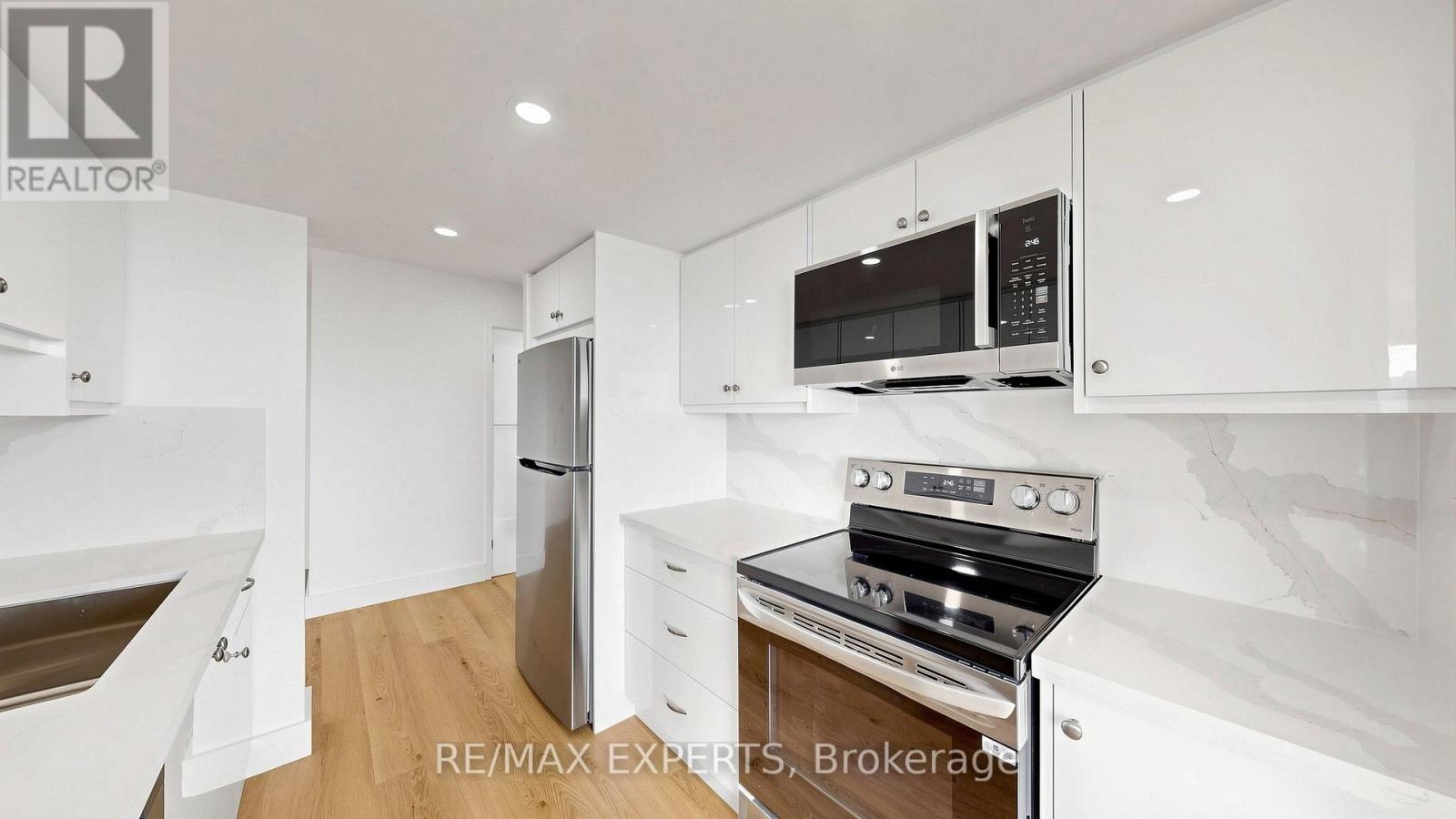 2003 - 325 Webb Drive, Mississauga, Ontario  L5B 3Z9 - Photo 19 - W13616898
