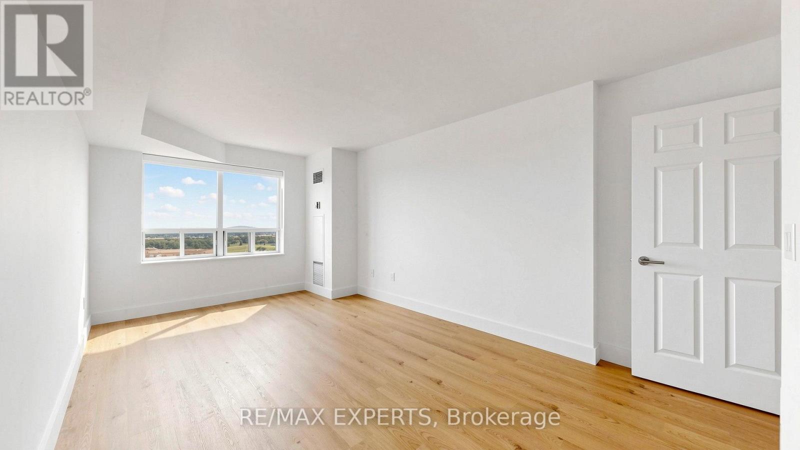 2003 - 325 Webb Drive, Mississauga, Ontario  L5B 3Z9 - Photo 23 - W13616898