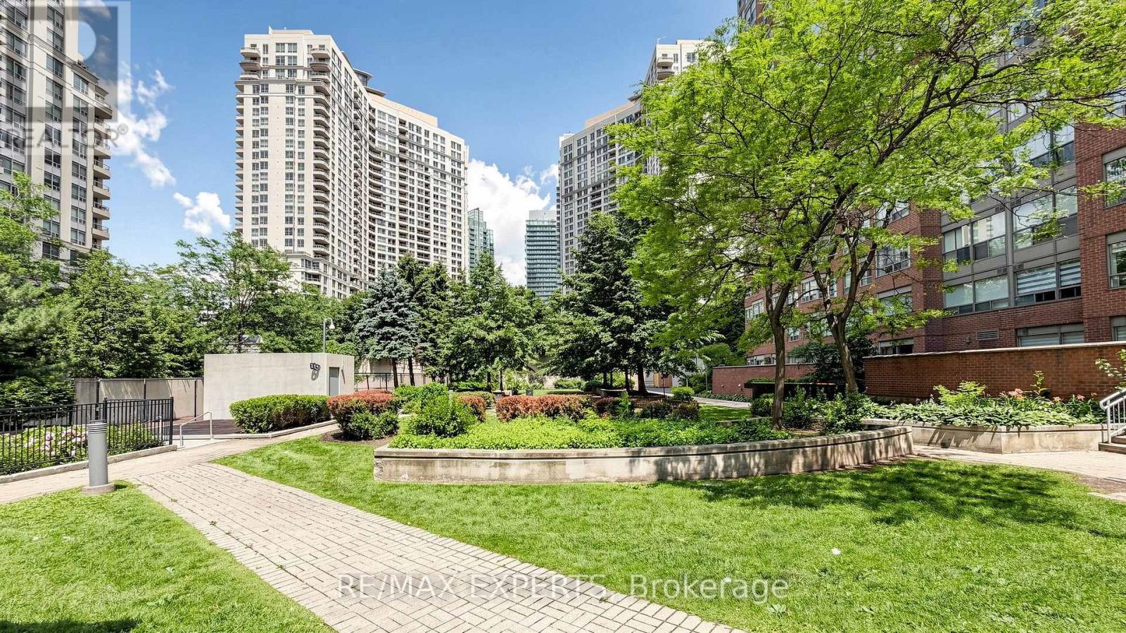 2003 - 325 Webb Drive, Mississauga, Ontario  L5B 3Z9 - Photo 45 - W13616898