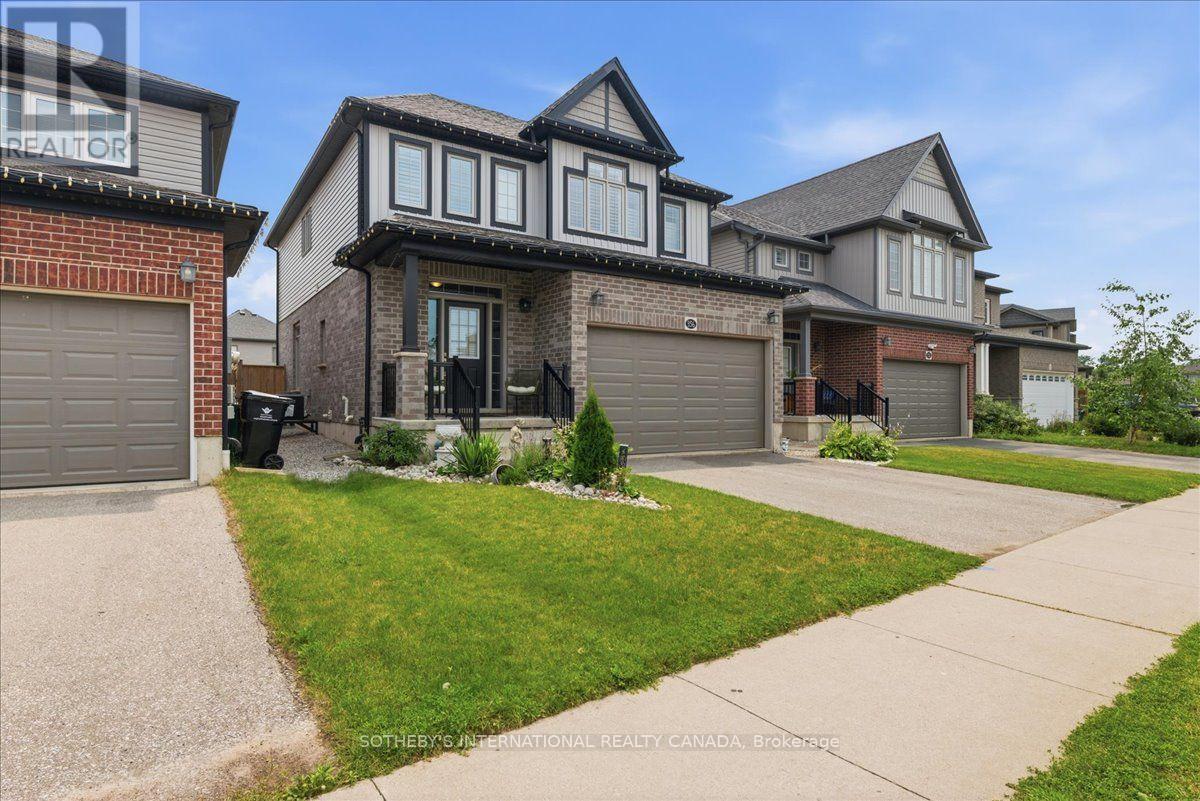 356 Freure Drive, Cambridge, Ontario  N1S 0B5 - Photo 3 - X13616914