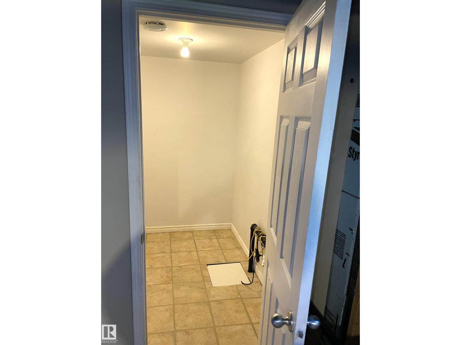 11308 73 Av NW, Edmonton, Alberta  T6G 0C8 - Photo 14 - E4501148