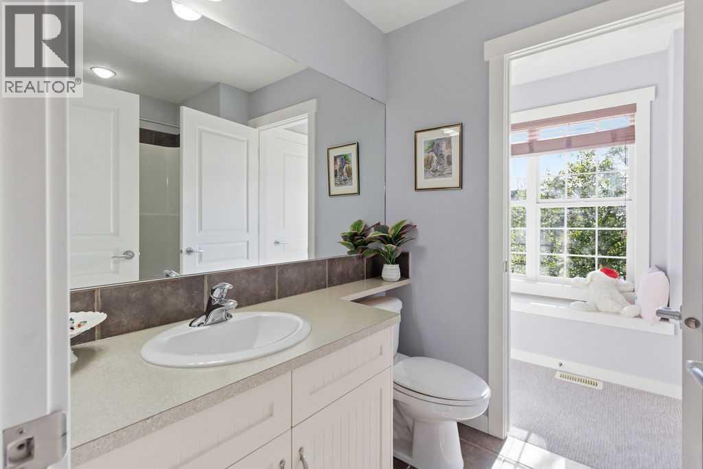 122 Ypres Green Sw, Calgary, Alberta  T2T 6M1 - Photo 22 - A2325213