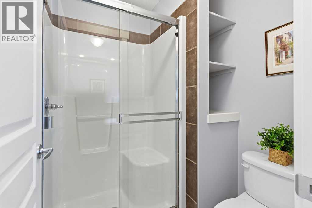 122 Ypres Green Sw, Calgary, Alberta  T2T 6M1 - Photo 29 - A2325213