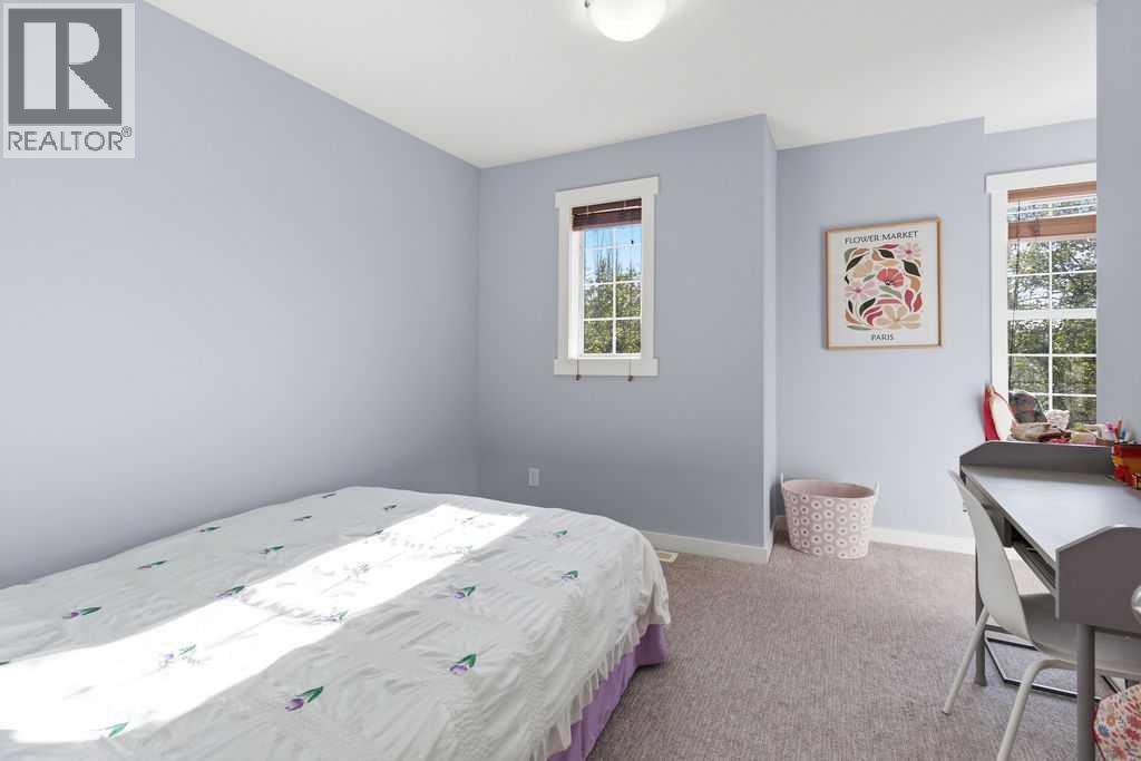 122 Ypres Green Sw, Calgary, Alberta  T2T 6M1 - Photo 23 - A2325213