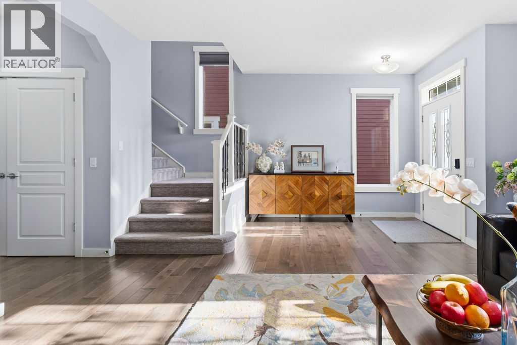 122 Ypres Green Sw, Calgary, Alberta  T2T 6M1 - Photo 7 - A2325213