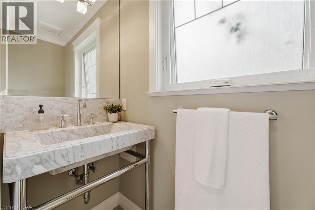 266 Ferndale Place, Waterloo, Ontario  N2J 3X9 - Photo 30 - 40851114