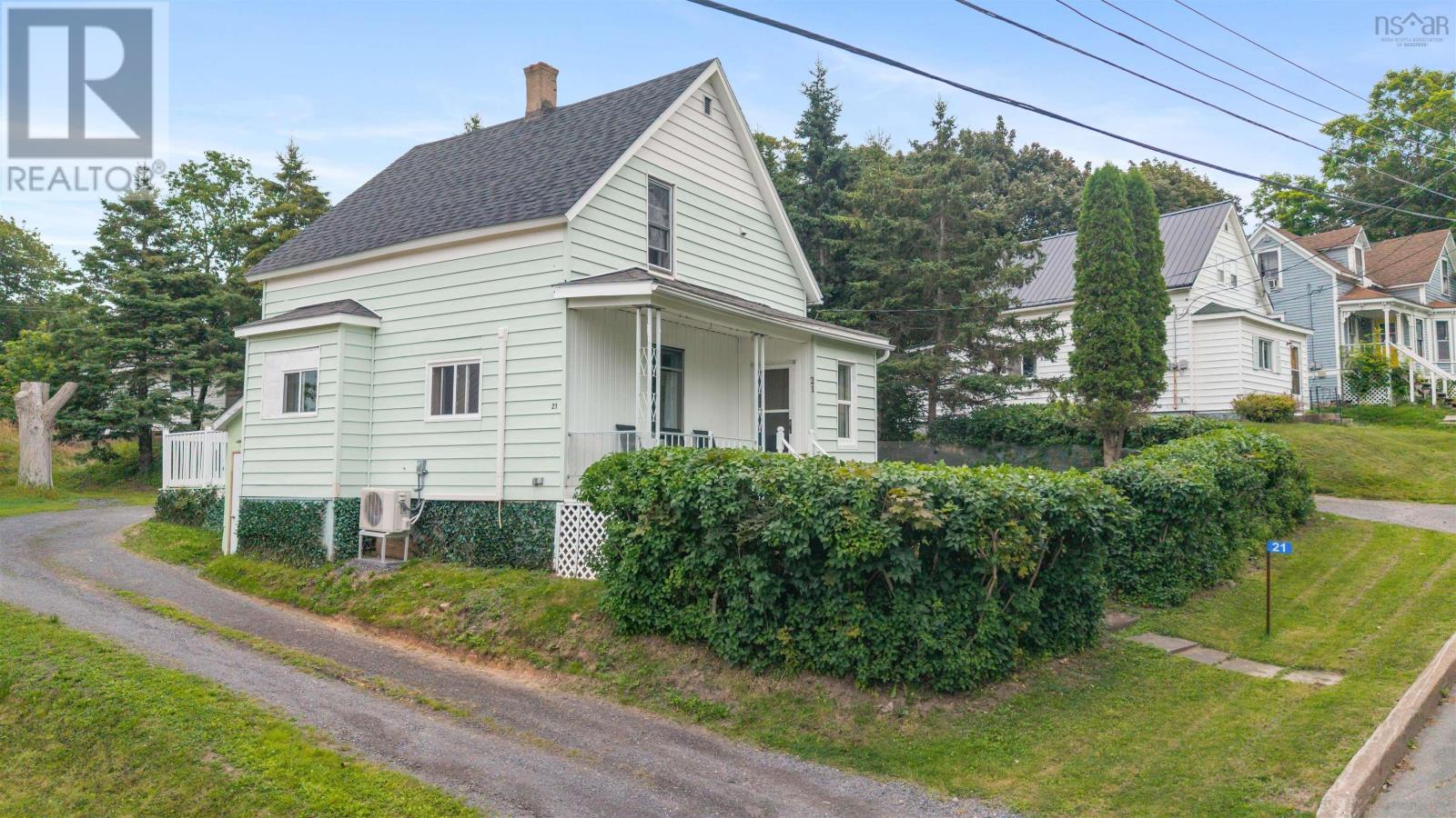 21 Hampson Street, Trenton, Nova Scotia  B0K 1X0 - Photo 5 - 202618981