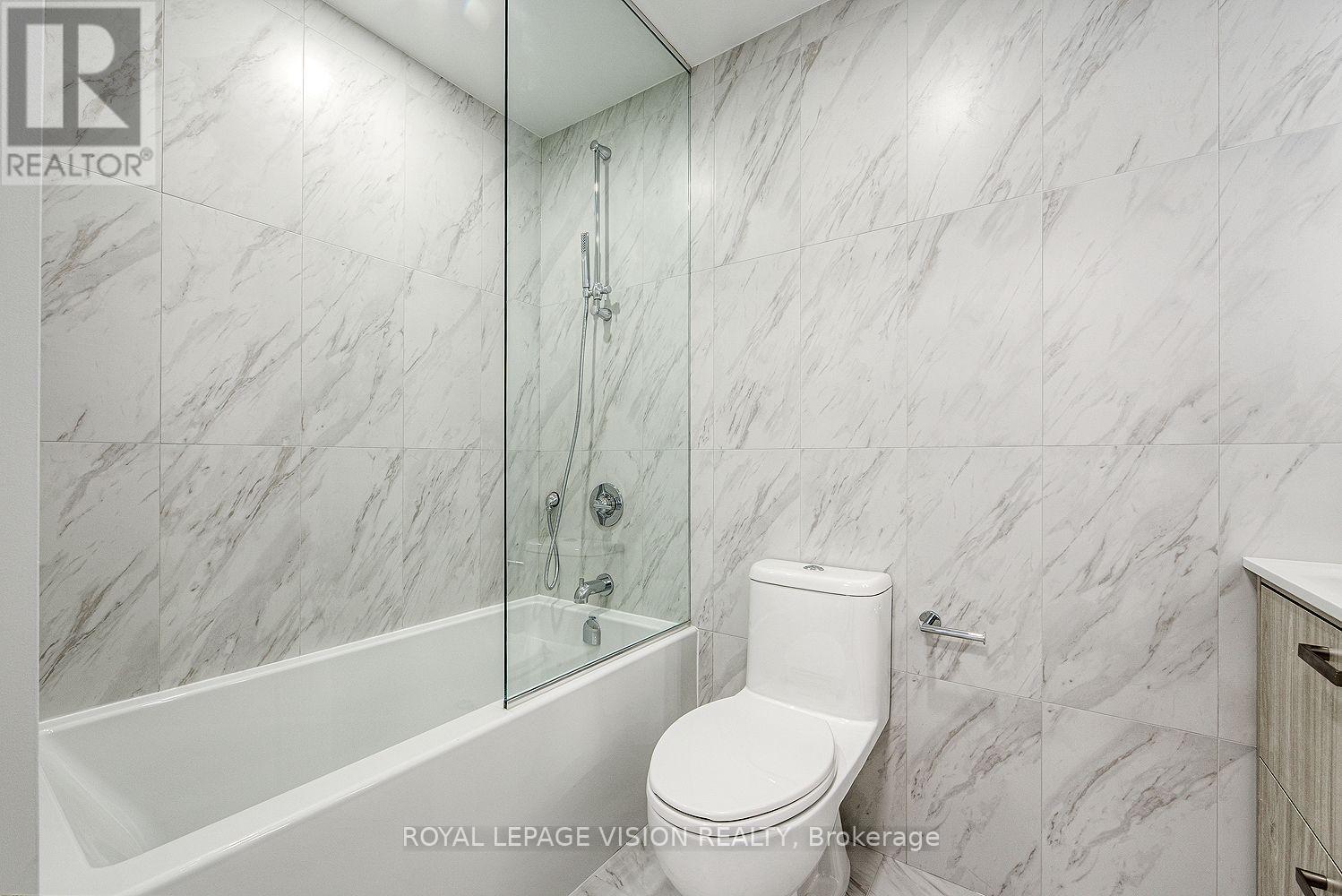401 - 858 Dupont Street, Toronto, Ontario  M6G 0C1 - Photo 3 - W13612220