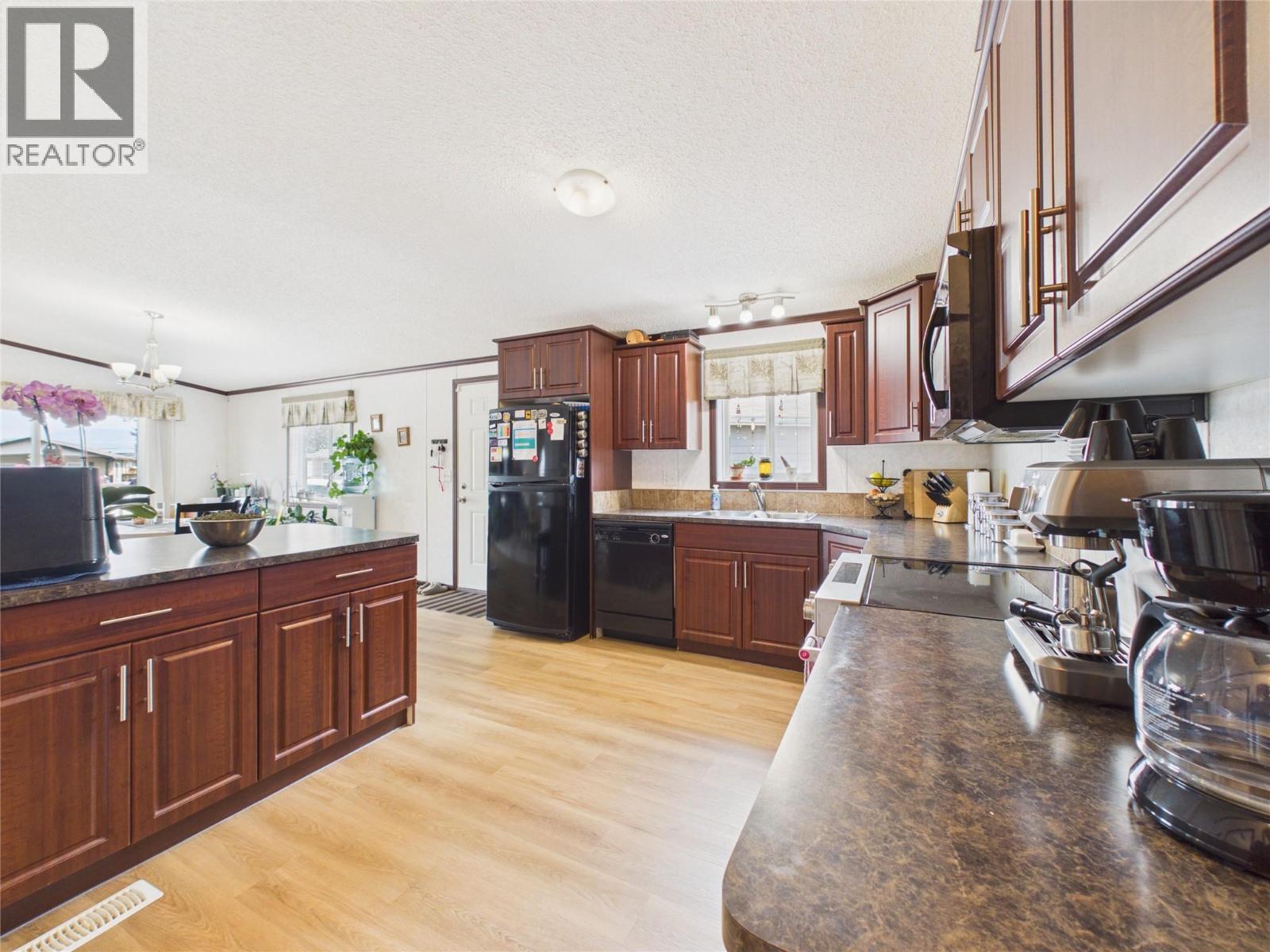 32 Pinewood Avenue, Cranbrook, British Columbia V1C 5X8 - Photo 8 - 10395771