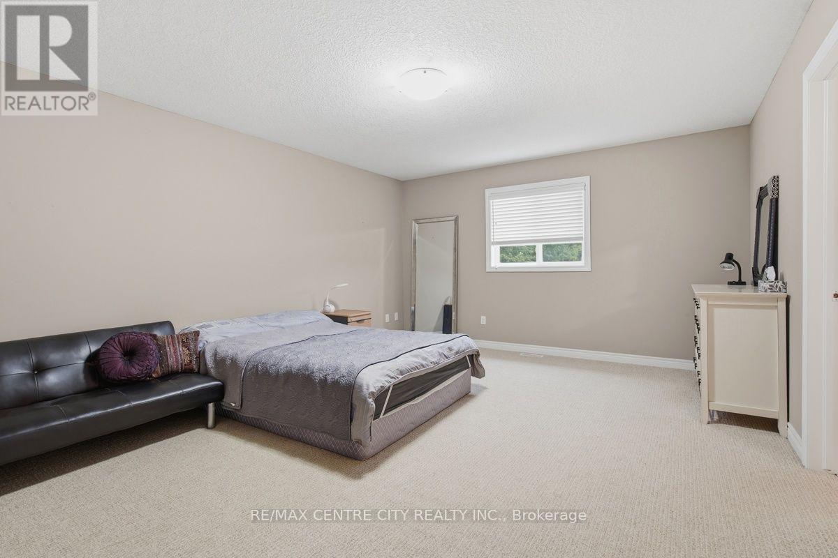 1982 Denview Avenue, London North, Ontario  N6G 0G3 - Photo 21 - X13617082