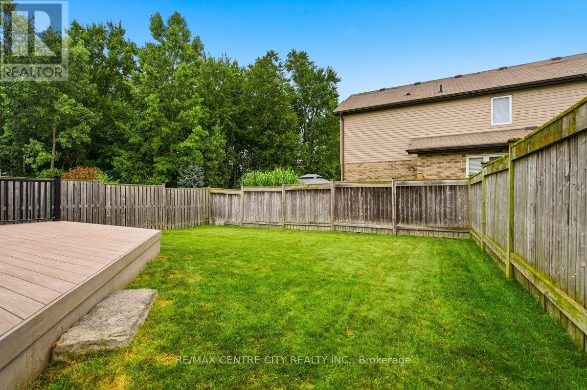 1982 Denview Avenue, London North, Ontario  N6G 0G3 - Photo 43 - X13617082
