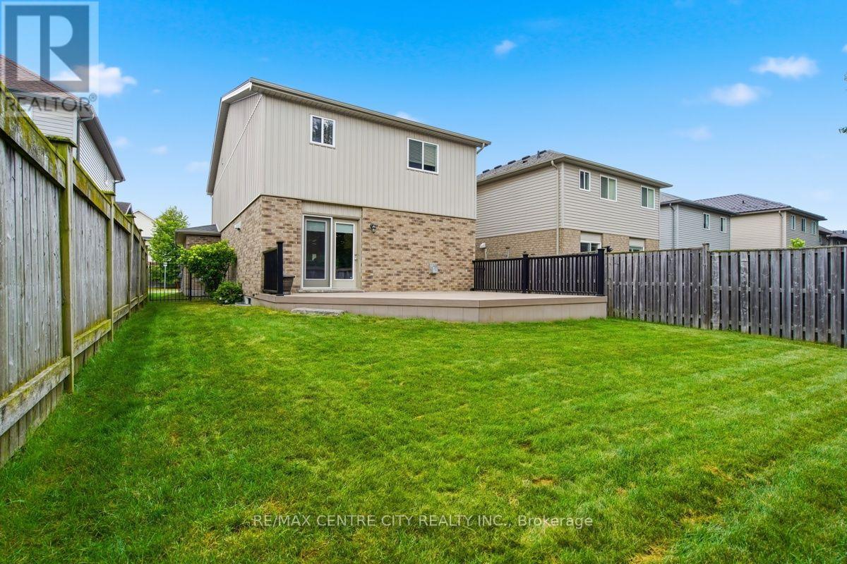 1982 Denview Avenue, London North, Ontario  N6G 0G3 - Photo 46 - X13617082