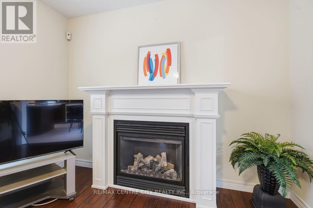1982 Denview Avenue, London North, Ontario  N6G 0G3 - Photo 6 - X13617082