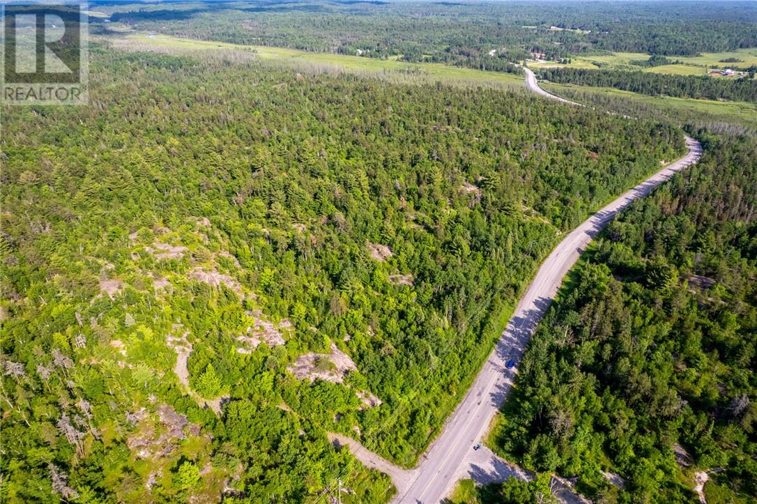 1537 Highway 537, Wahnapitae, Ontario  P0M 3C0 - Photo 8 - 2127922