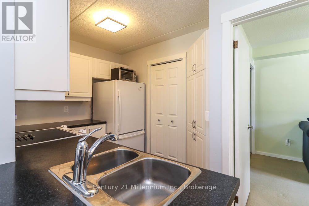 6 - 15 Dawson Drive, Collingwood, Ontario  L9Y 5B4 - Photo 8 - S13617060