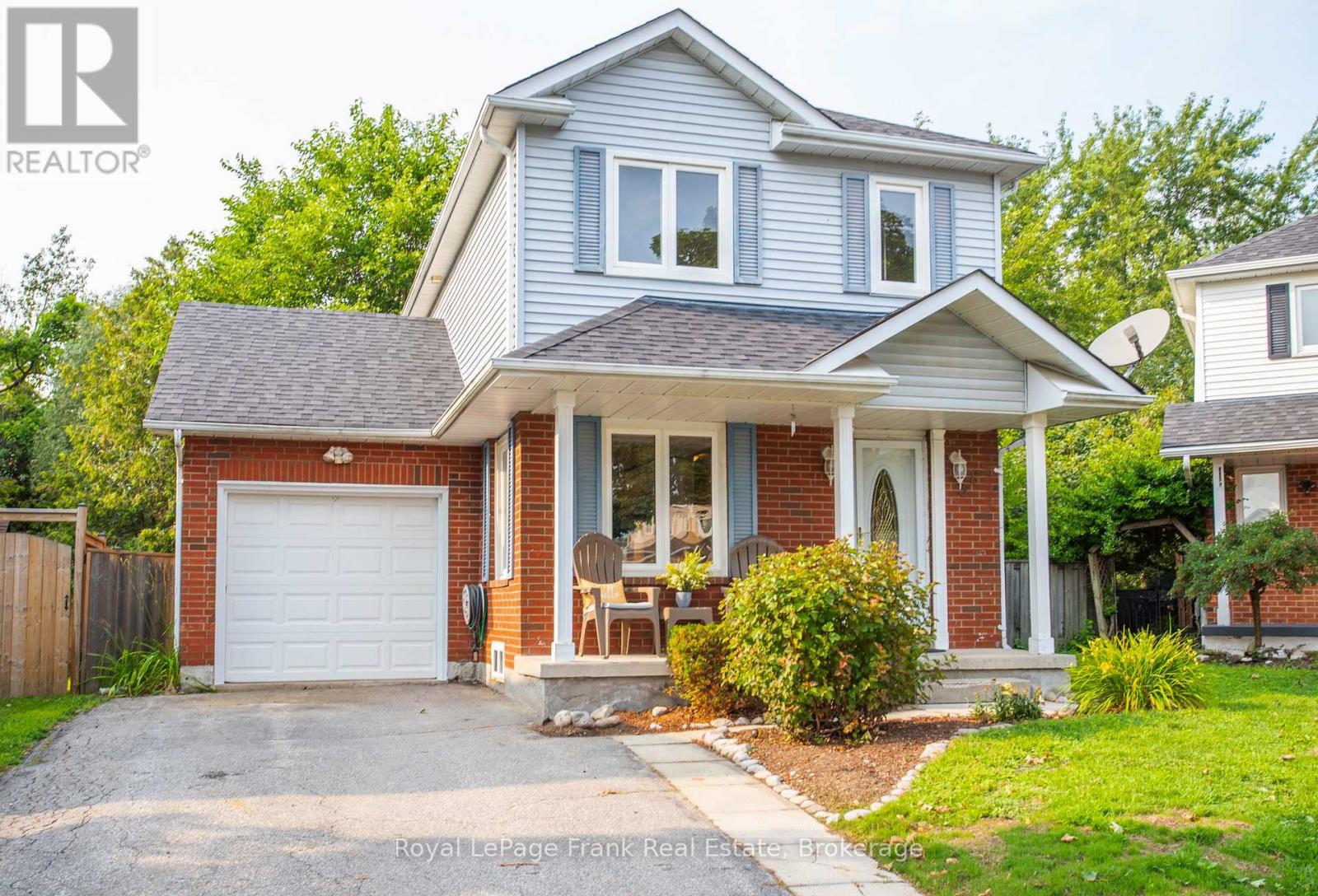 38 Longwood Court, Clarington, Ontario  L1E 1R7 - Photo 4 - E13617196