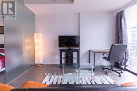 1216 - 629 King Street W, Toronto, Ontario  M5V 1M5 - Photo 6 - C13616956