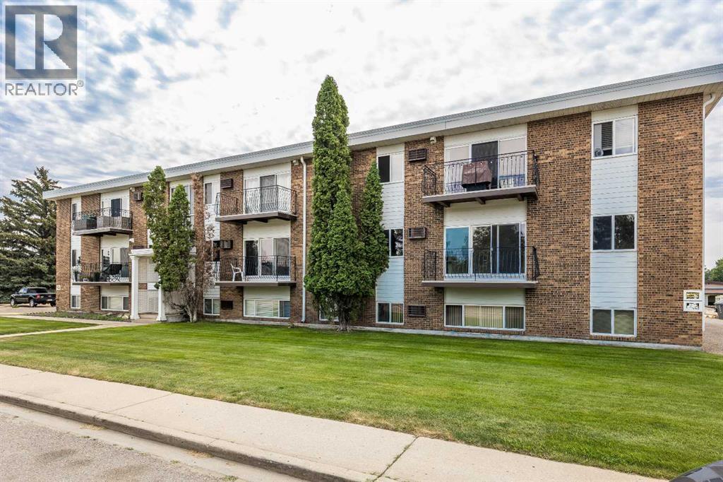 206, 663 12 Street NW, Medicine Hat, Alberta T1A 7M1 - Photo 4 - A2330660