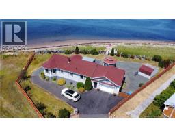 25 Bayshore, bathurst, New Brunswick