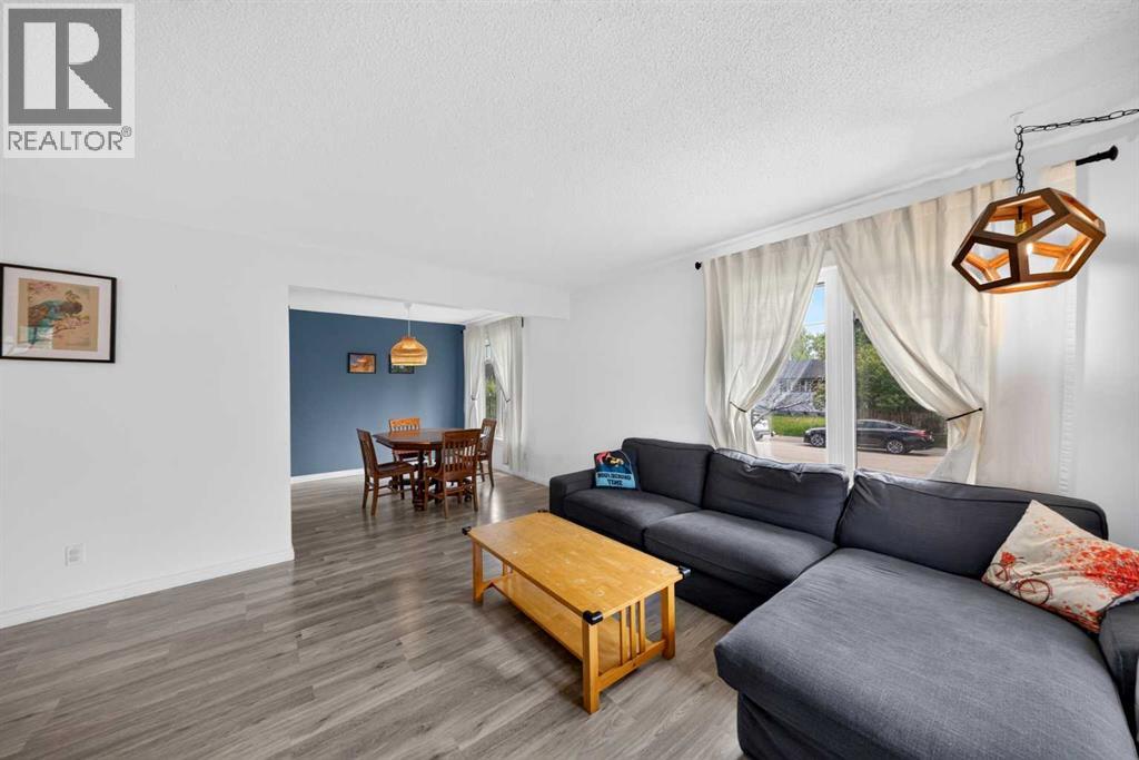 4819 Vanguard Road Nw, Calgary, Alberta  T3A 0R5 - Photo 9 - A2325600