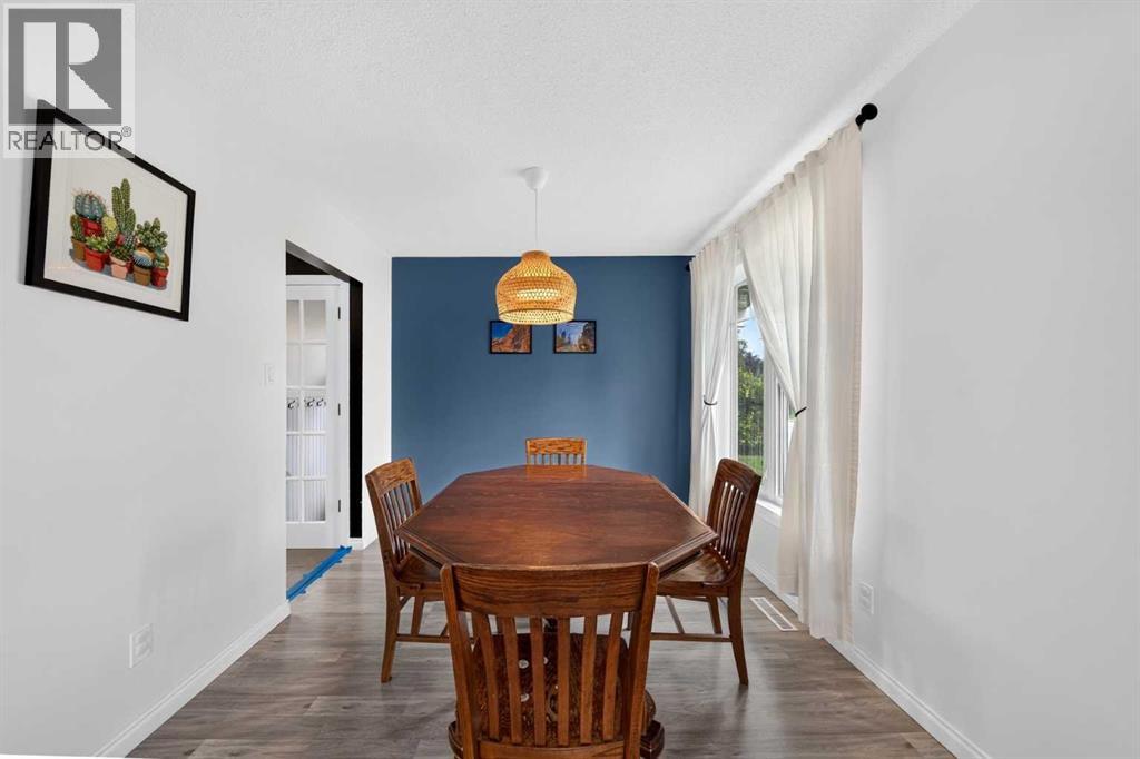 4819 Vanguard Road Nw, Calgary, Alberta  T3A 0R5 - Photo 10 - A2325600