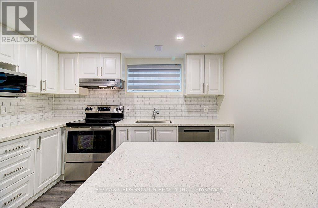 55 Gondola Crescent, Toronto, Ontario  M1G 2J2 - Photo 19 - E13617112