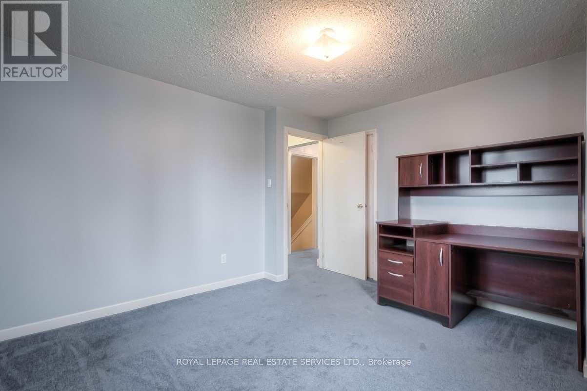 12 Coniston Road, Toronto, Ontario  M1L 2J7 - Photo 17 - E13617126