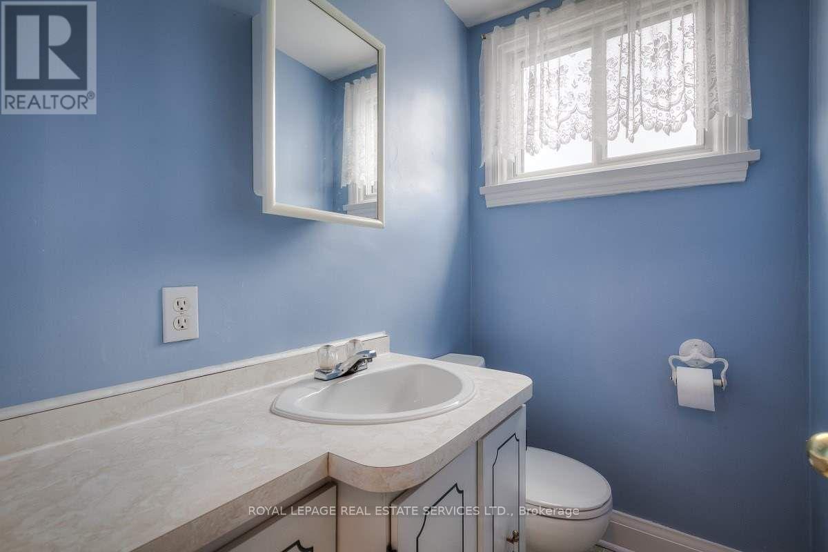 12 Coniston Road, Toronto, Ontario  M1L 2J7 - Photo 18 - E13617126