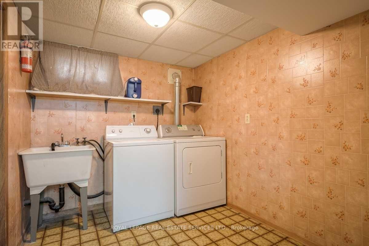 12 Coniston Road, Toronto, Ontario  M1L 2J7 - Photo 25 - E13617126